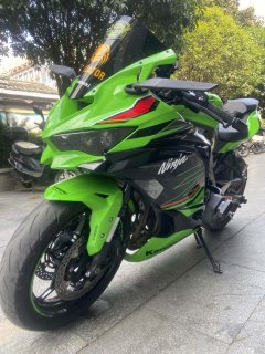 Kawasaki ZX-4R 400 cc - ფოტო 3
