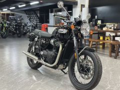 Triumph Bonneville T100 900 cc - ფოტო 4