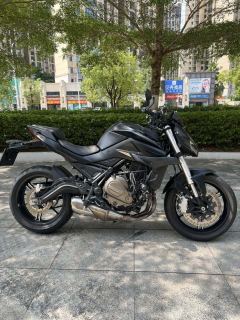 QJMOTOR Chasing 700 - ფოტო 4