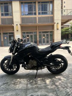 QJMOTOR Chasing 700 - ფოტო 6