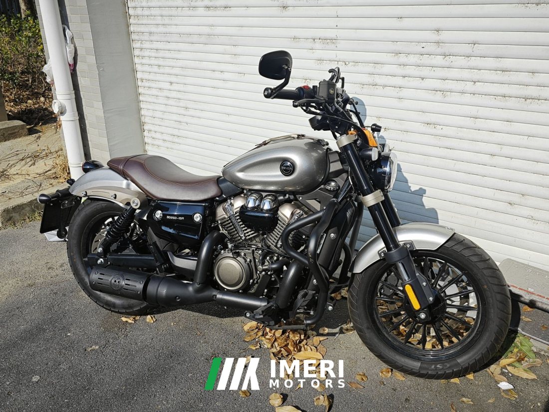 Benda Chinchilla 250 - motorcycle from China