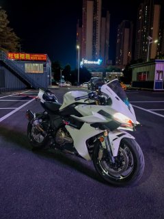 QJMOTOR Roewe i5 550 / Sai 550 *(Context-dependent, usually referring to the motorcycle "Sai 550" or Roewe car v - photo 1