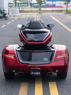 Honda 1800 cc - ფოტო 5