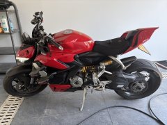 Ducati Street Fighter V2 950 cc - ფოტო 1