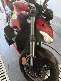 Ducati Street Fighter V2 950 cc - ფოტო 2