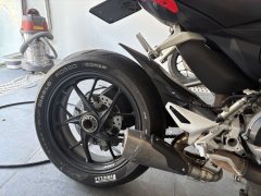 Ducati Street Fighter V2 950 cc - ფოტო 4