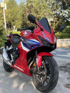 Honda CBR400R - ფოტო 1