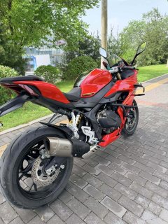 QJMOTOR 800 - ფოტო 5