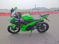Kawasaki Ninja 400 - ფოტო 2
