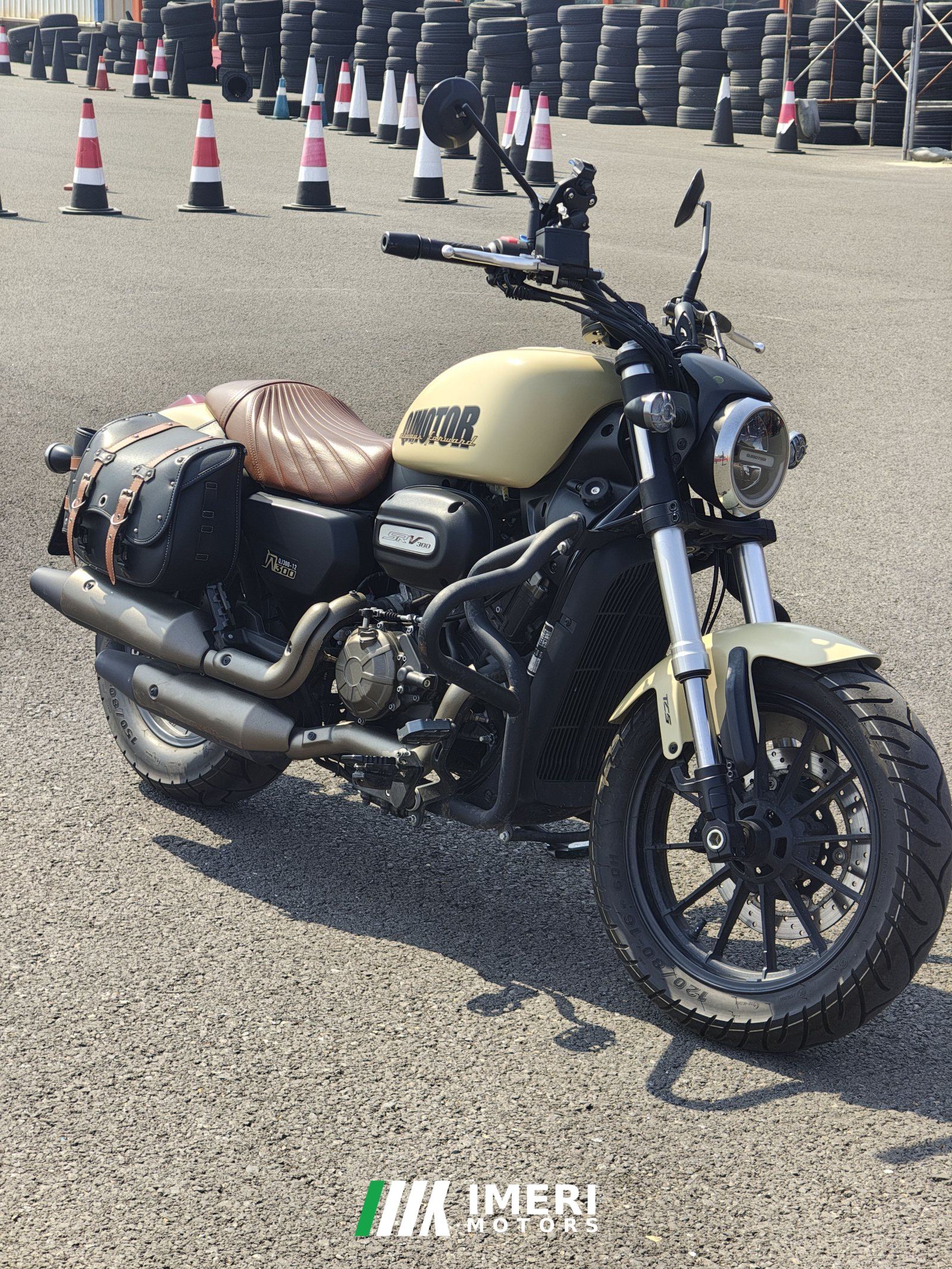 2023 QJMOTOR Flash 300