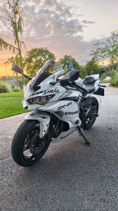 Kawasaki ZX-4R 400 cc - фото 3