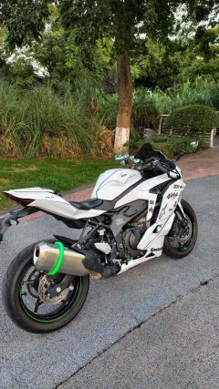 Kawasaki ZX-4R 400 cc - фото 7