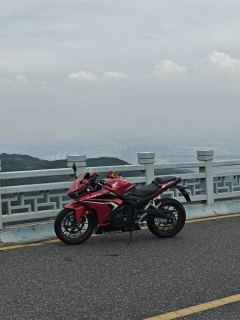 Honda CBR400R - ფოტო 2