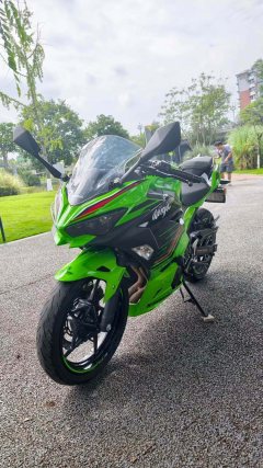 Kawasaki Ninja 400 - ფოტო 3