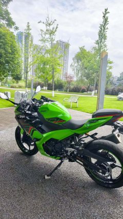 Kawasaki Ninja 400 - ფოტო 8
