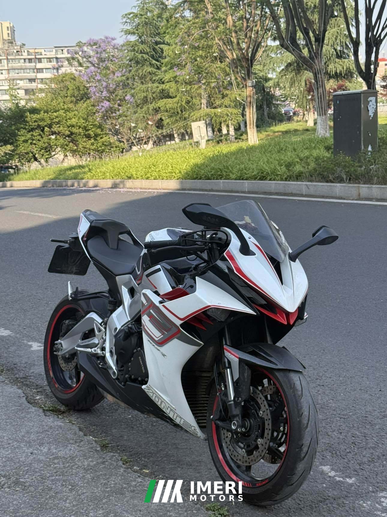 2024 Zontes 703RR 700 cc