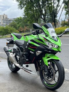 Kawasaki Ninja 400 - ფოტო 1