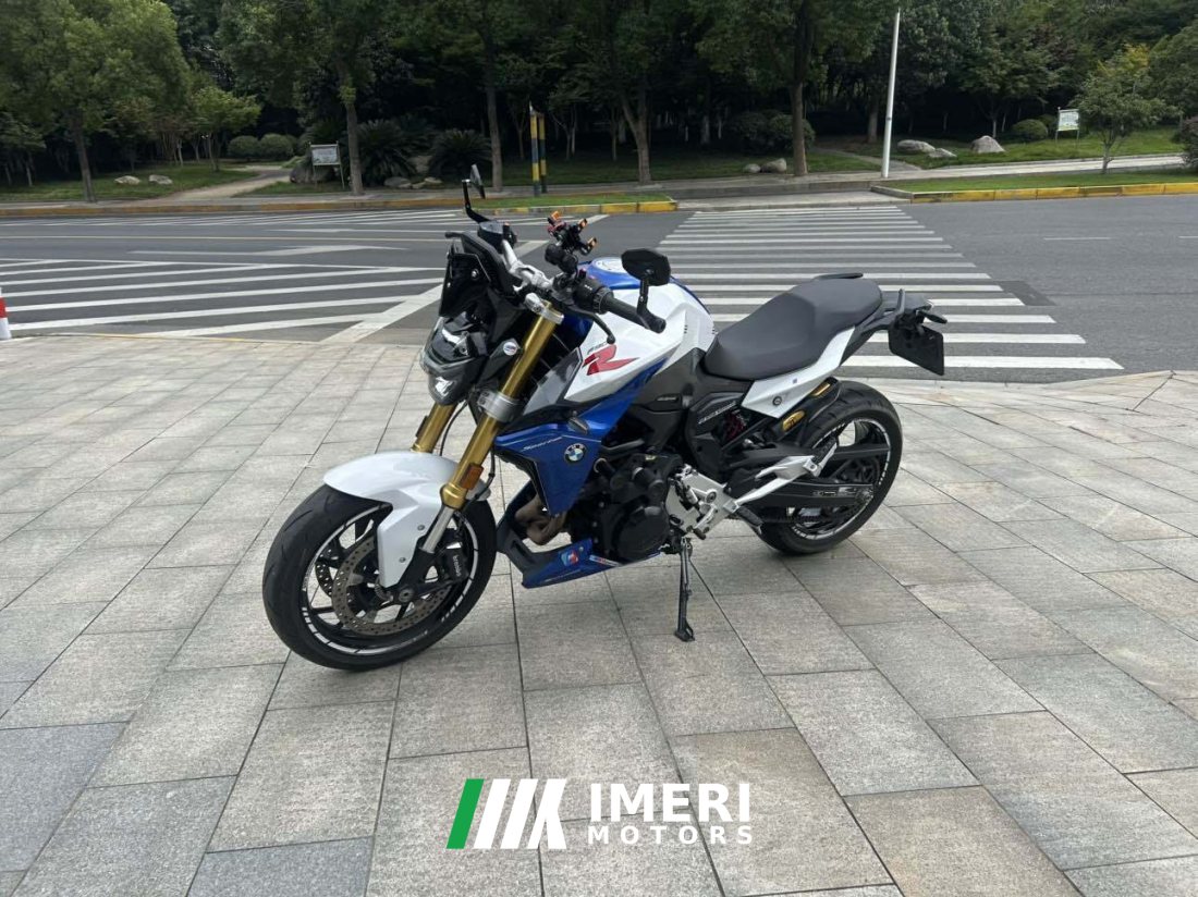 BMW F 900 R - მოტოციკლი ჩინეთიდან