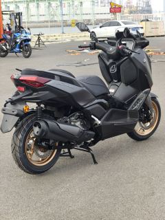 Yamaha XMAX 300 cc - ფოტო 4
