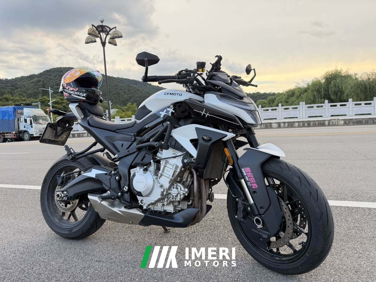 2025 CFMOTO 675NK