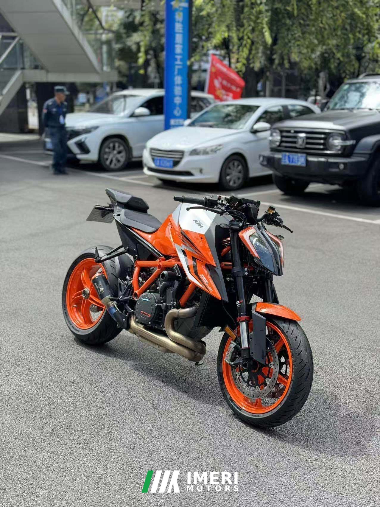 2023 KTMR2R 1290 Super Duke 1300 cc