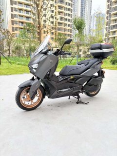 Yamaha XMAX 300 cc - ფოტო 2