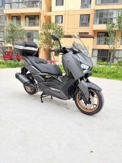Yamaha XMAX 300 cc - ფოტო 4