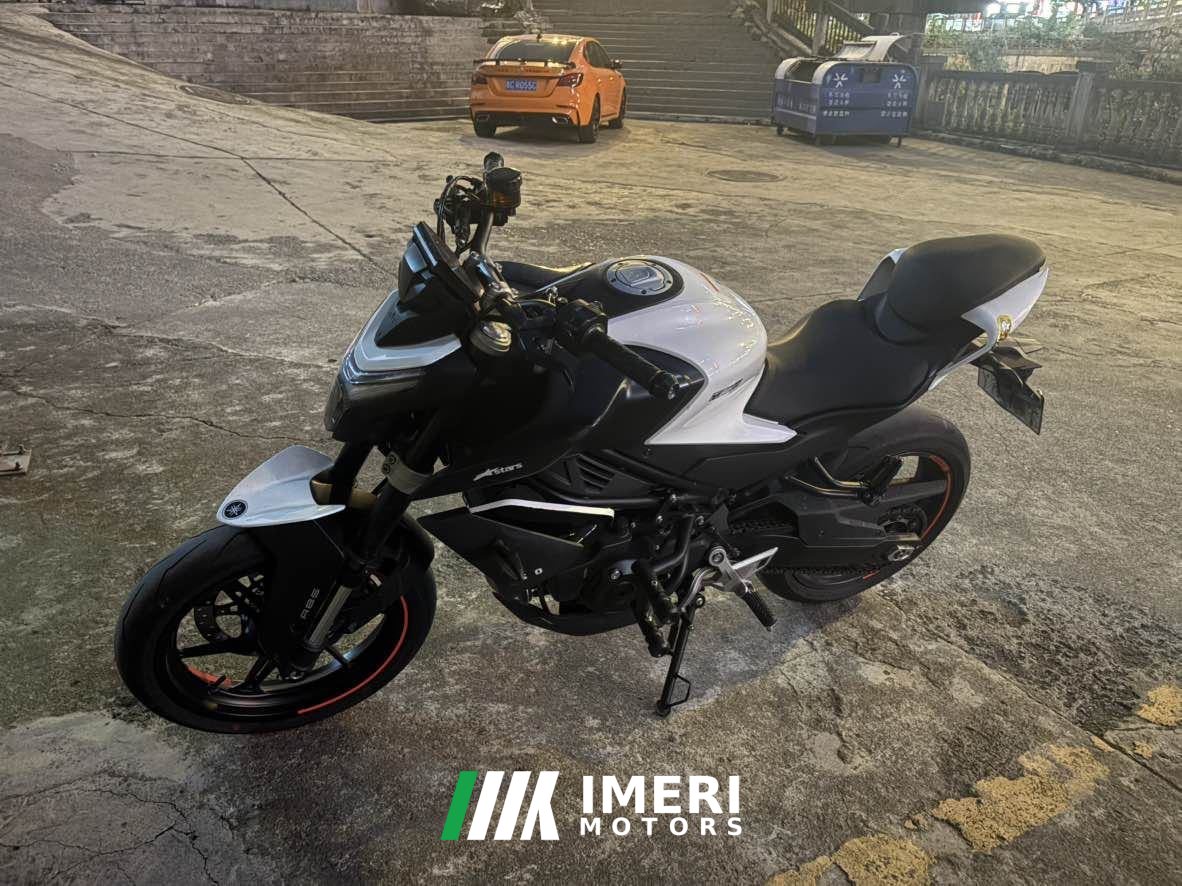 2023 CFMOTO 450NK