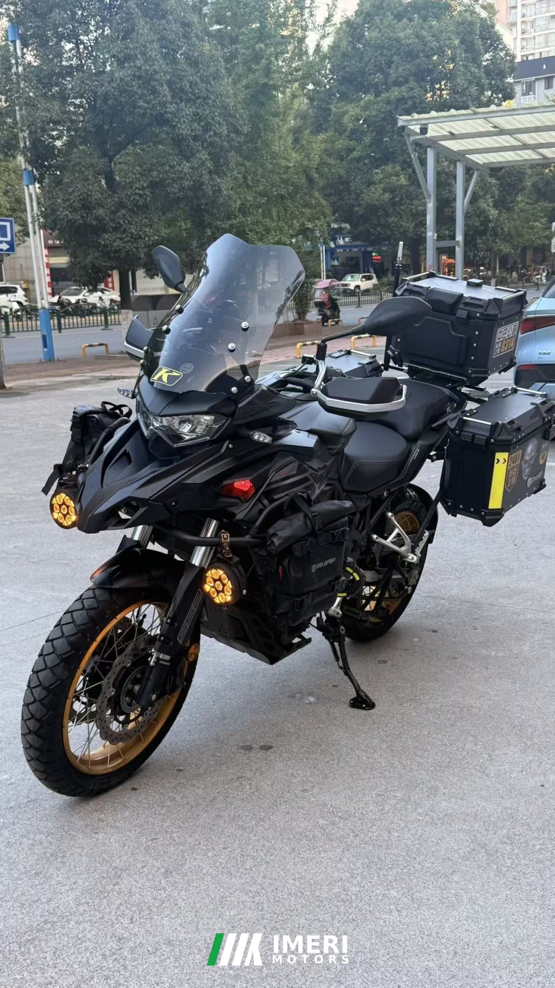 Benelli TRK552 550 cc - მოტოციკლი ჩინეთიდან