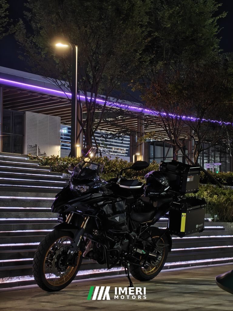 2026 Benelli TRK552 550 cc