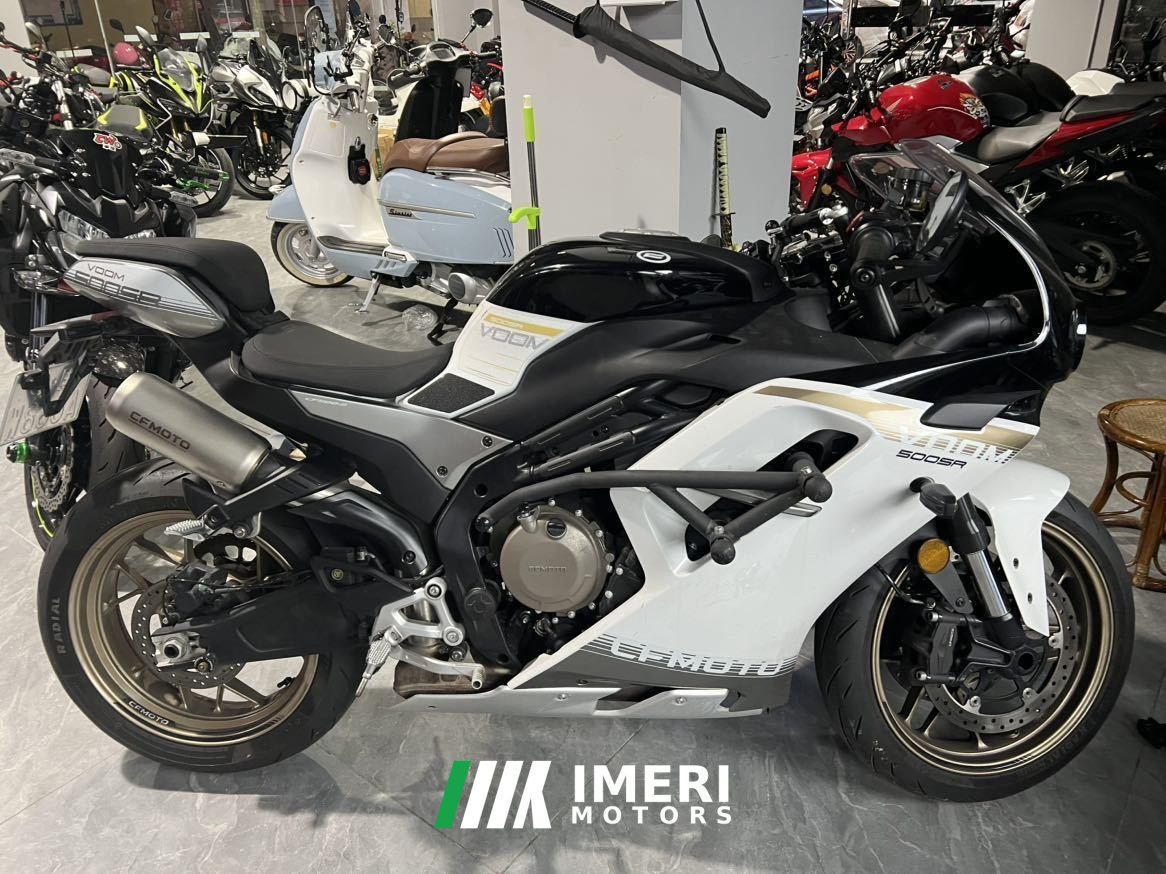2024 CFMOTO 500SR VOOM