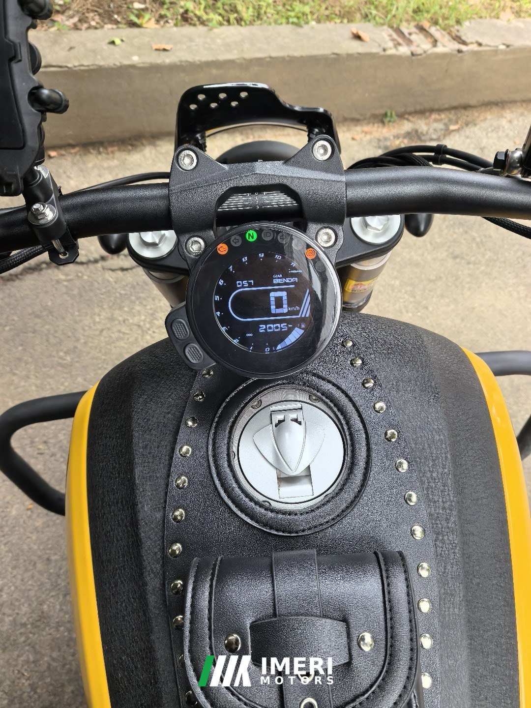 2022 Benda Polestones 03 Gray 300 cc