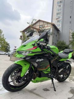 Kawasaki ZX-4R 400 cc - фото 3