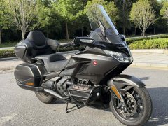 Honda Gold Wing GL1800 - ფოტო 3