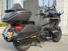 Honda Gold Wing GL1800 - ფოტო 8