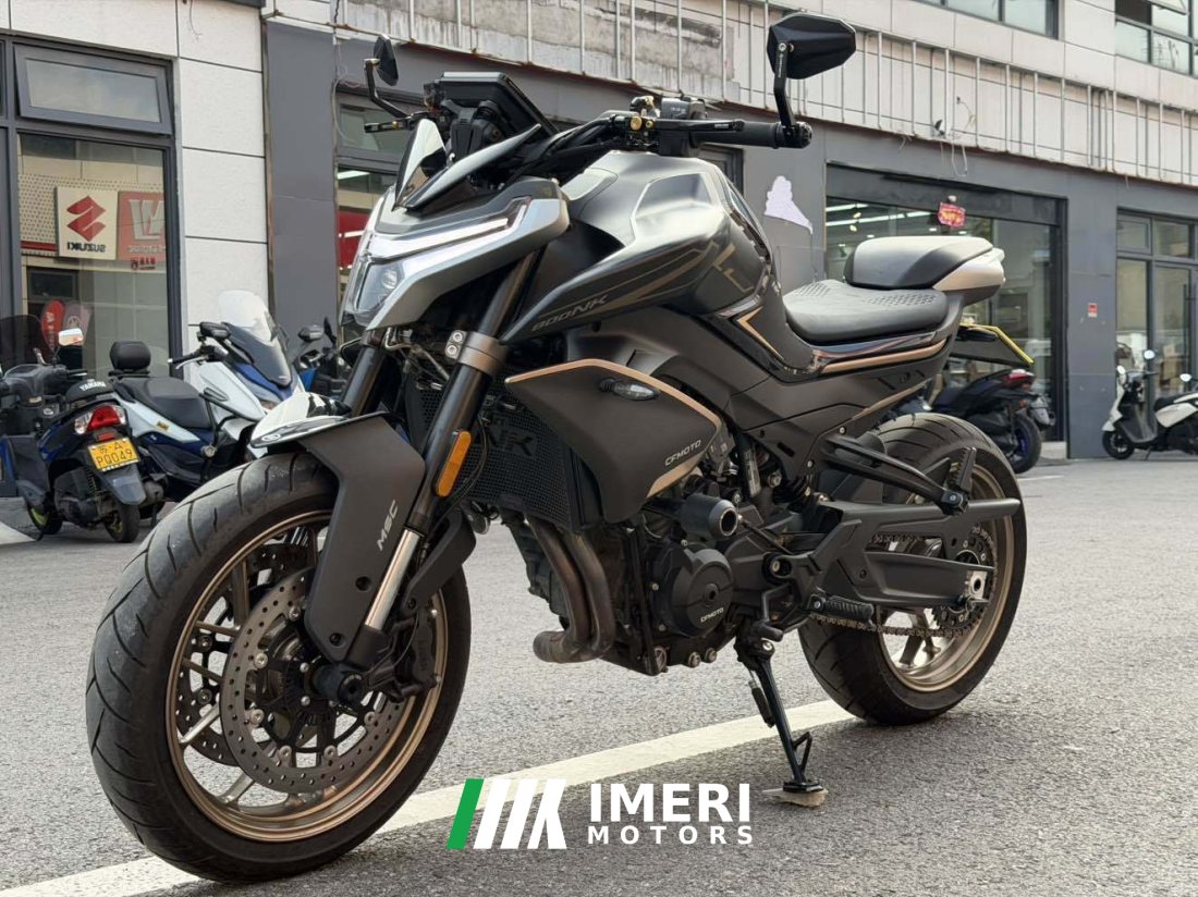 CFMOTO 800NK - motorcycle from China