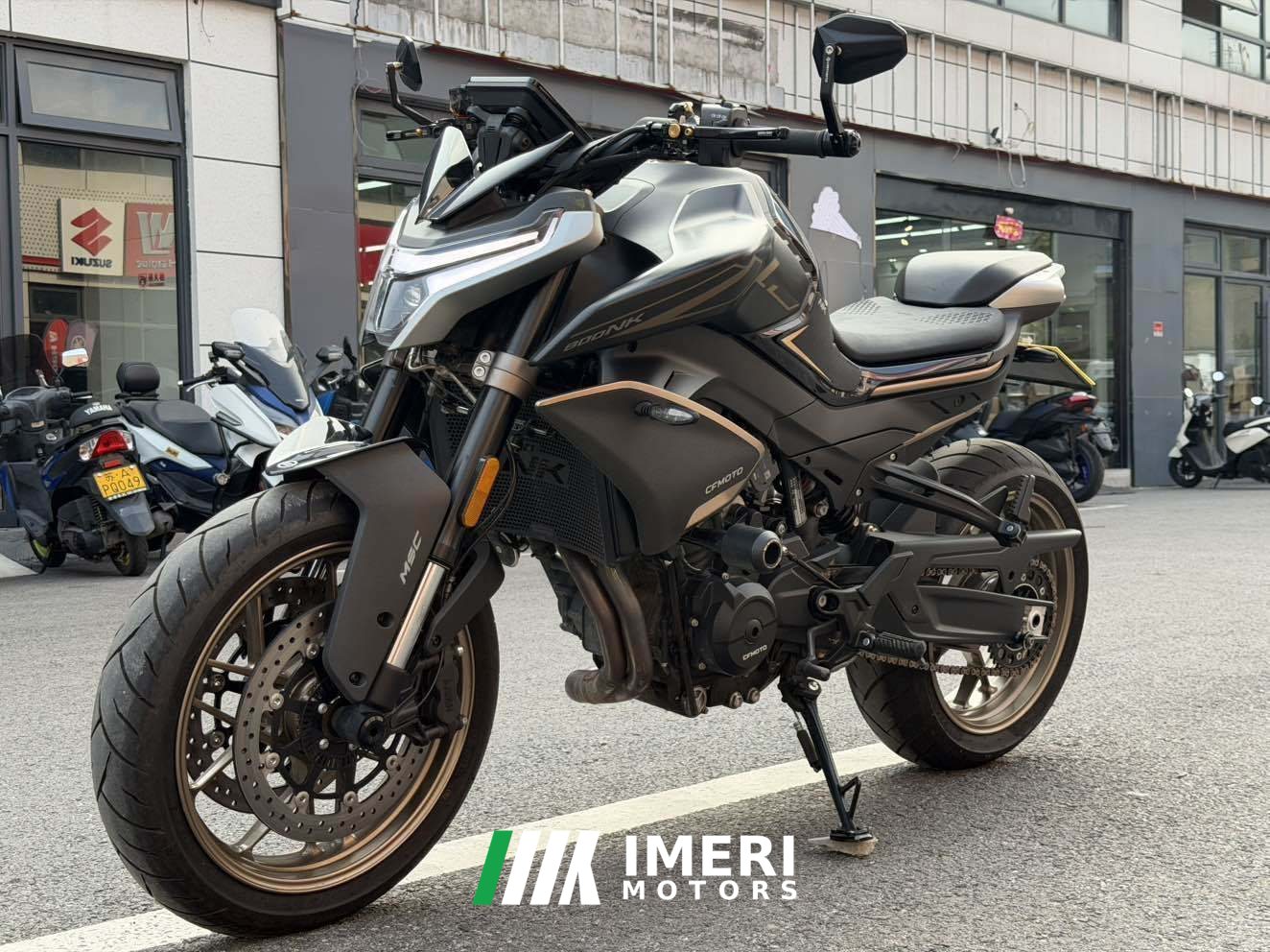 2024 CFMOTO 800NK