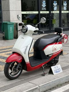 Sundiro Honda NS125LA - photo 2