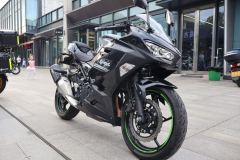Kawasaki Ninja 400 - ფოტო 5