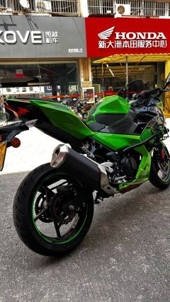 Kawasaki Ninja 400 - ფოტო 6