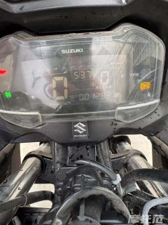 Haojue Suzuki GSX250R - ფოტო 4