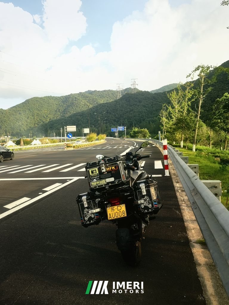 Benelli Jinpeng TRK502 500 cc - motorcycle from China