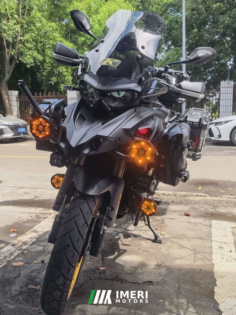 2026 Benelli TRK552 550 cc