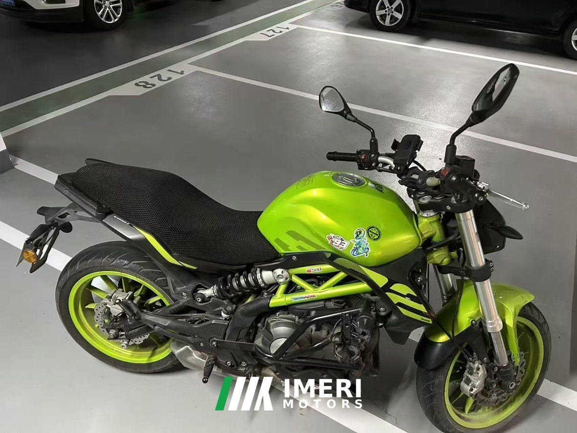 2018 Benelli BJ300GS