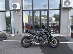Honda CB650R - photo 1