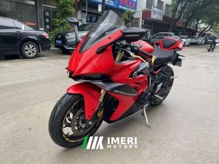 Voge RR660S - motorcycle from China