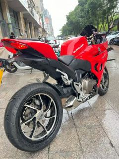 QJMOTOR Roewe i5 550 / Sai 550 *(Context-dependent, usually referring to the motorcycle "Sai 550" or Roewe car v - photo 2