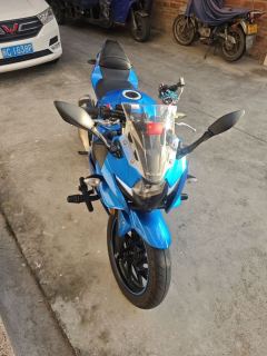 Haojue Suzuki GSX250R - ფოტო 3