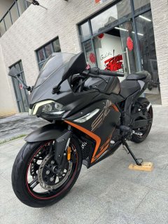 Voge 300RR - ფოტო 1