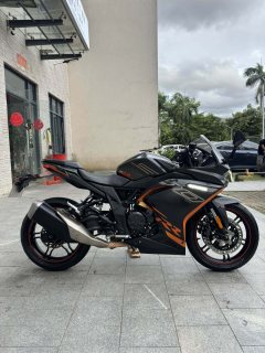 Voge 300RR - ფოტო 6